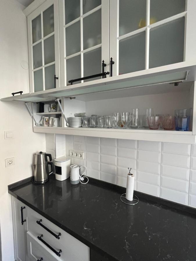 Ferienwohnung Centrally Located, 2+1 House In Taksim, Cihangir Istanbul Exterior foto